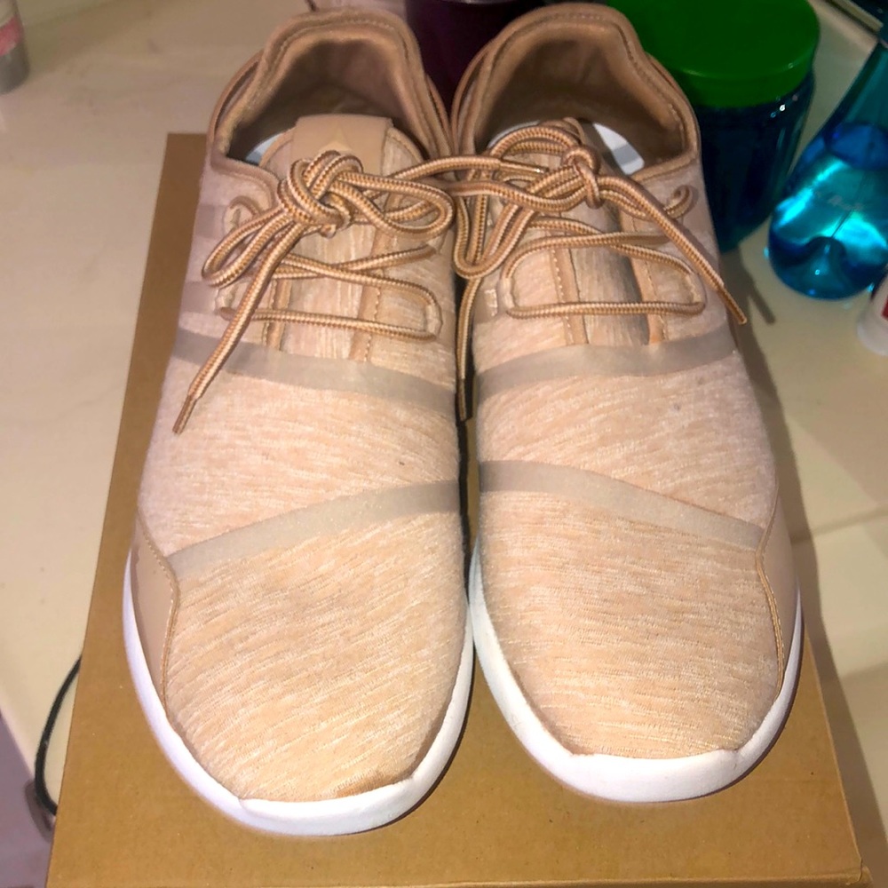Aldo mens shoes. Used once. Excellent condition. Size 12.